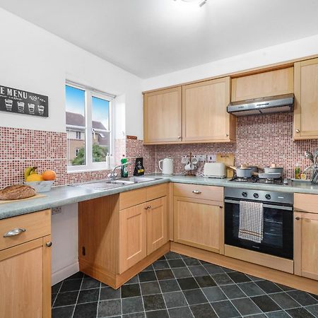 Station & Shops 3Min Walk I Heathrow 15 Mins I X2 Ensuites I Parking X2 Langley Marish Buitenkant foto